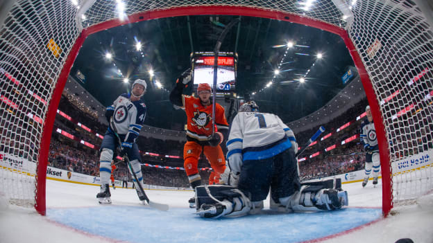 52f164f5-b27f-4684-9298-3f61354729d1NET_1660