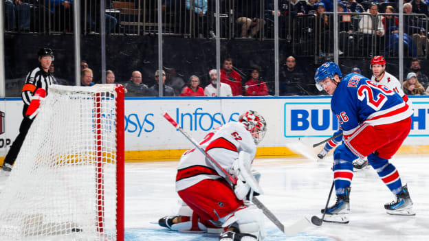 Carolina Hurricanes v New York Rangers