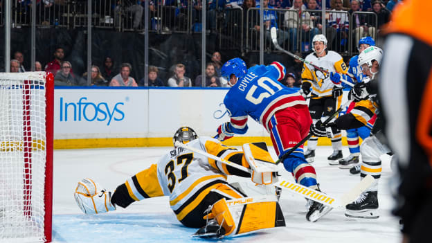 Pittsburgh Penguins v New York Rangers