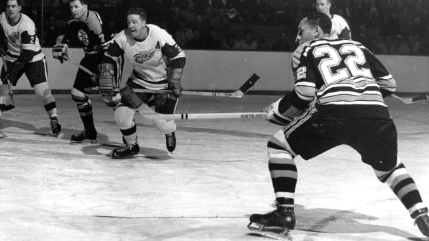 Bruins to Retire Willie O'Ree's No. 22