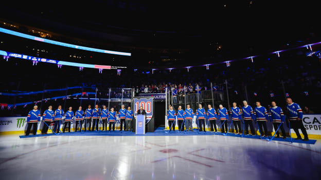 MF_NYR_121325_063A0658