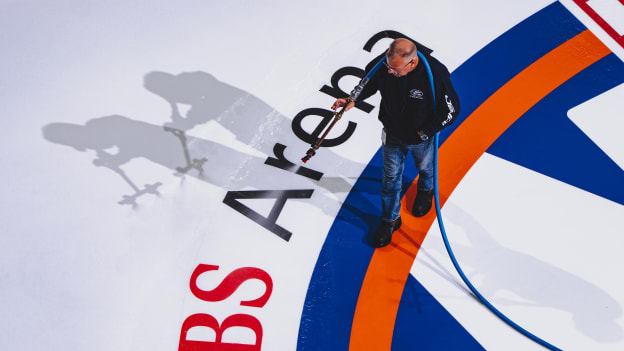 20250913_ICEIN_FIRSTCUT-70