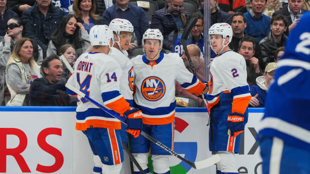 UBS Postgame Photos: Islanders 3, Maple Leafs 2