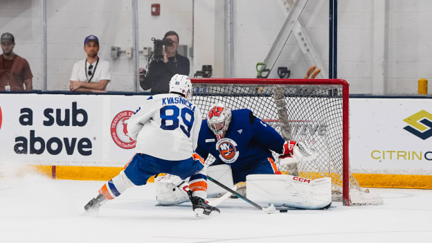 DEVCAMP_BLUEWHITE_FIRSTCUT-32