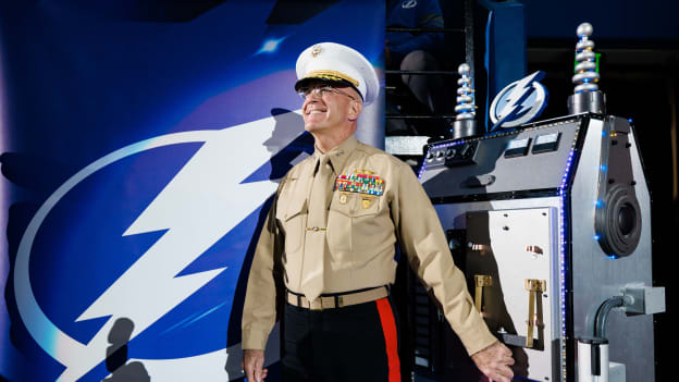 251116TBLvVAN_MilitaryAppreciation440cbl