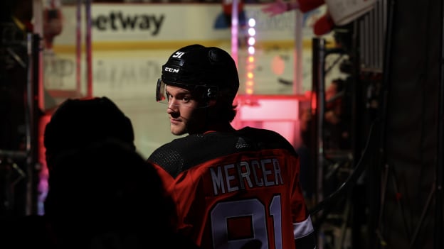 17-GettyImages-2031346510