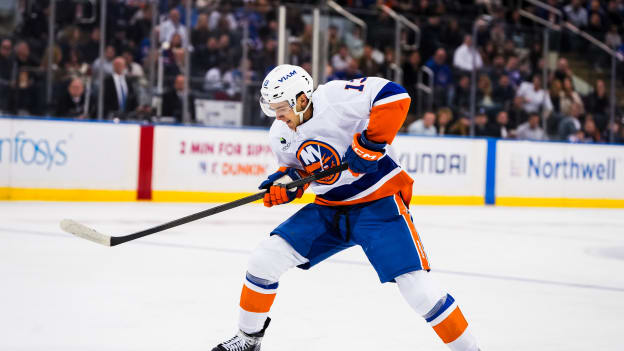 20251108_NYR_NYI_FULLFINAL-43