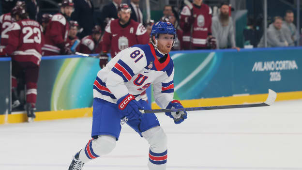 Connor returns, Jets injuries growing