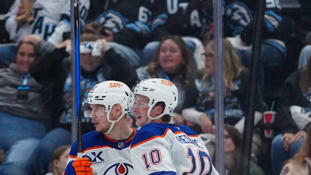 Edmonton Oilers v Utah Mammoth