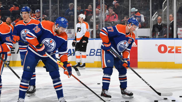 GALLERY: Oilers vs. Flyers