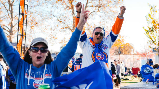 PHOTOS: Season Ticket Member Watch Party at The Park