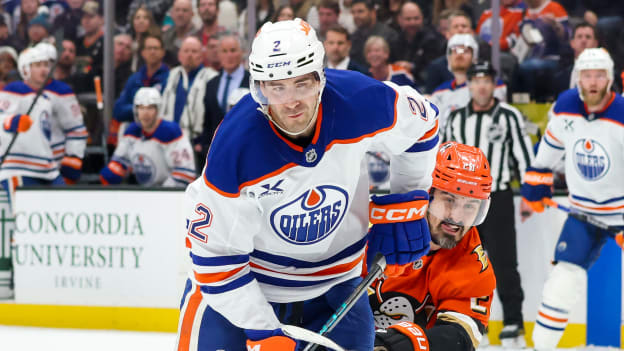 Edmonton Oilers v Anaheim Ducks