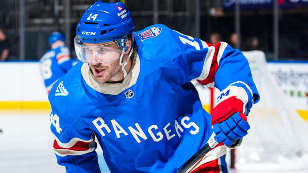 New York Islanders v New York Rangers