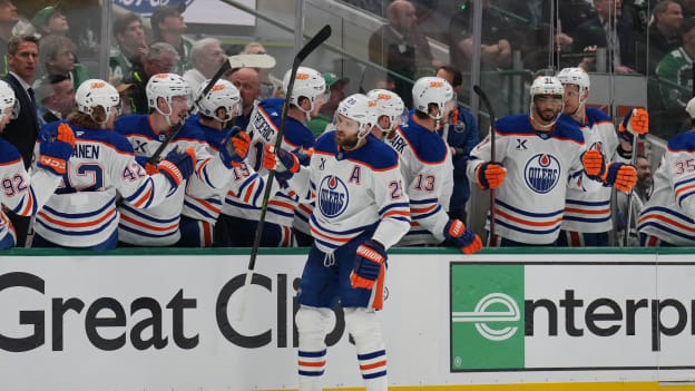 Edmonton Oilers v Dallas Stars