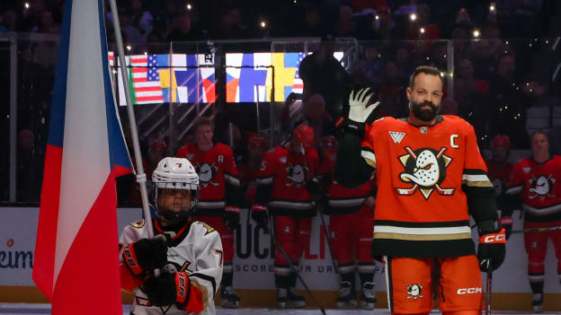 39825893_Seattle_Kraken_v_Anaheim_Ducks_Deleted_User_20260204_035628