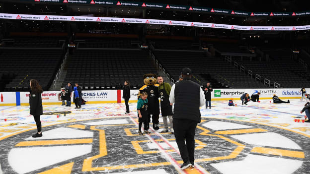 BOS-STH-PainttheIce2025-016