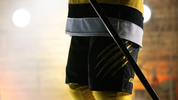 2025_12_03_NHL_StadiumSeries_Bruins_Player_563