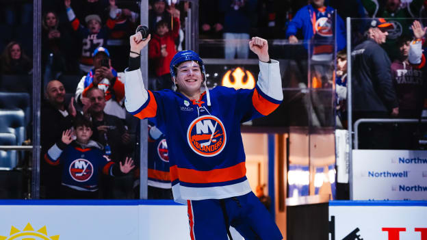 20260301_FLA_NYI_EDITS_POST_WIN_ALL-16