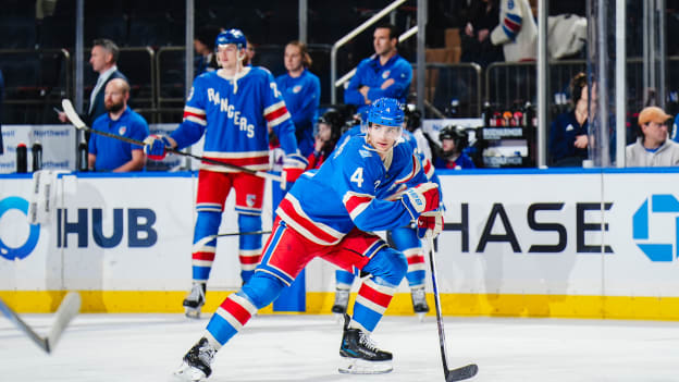 Carolina Hurricanes v New York Rangers