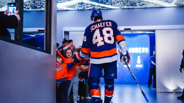 20260328_FLA_NYI_WARMUPS-13