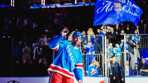 Boston Bruins v New York Rangers