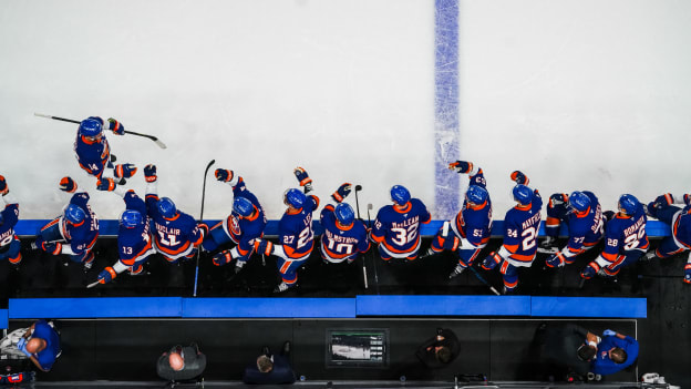 20251016_EDM_NYI_FINALCUT-27