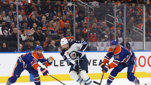 GALLERY: Oilers vs. Jets