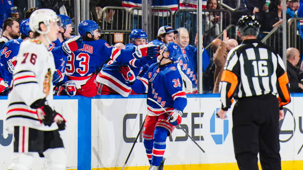 Chicago Blackhawks v New York Rangers