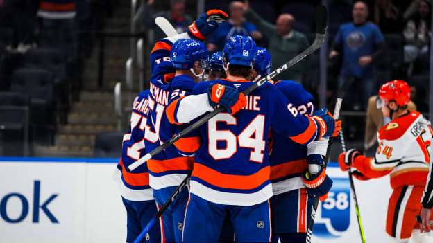 20251211_ANA_NYI_EDITS_GOAL_LEE-7