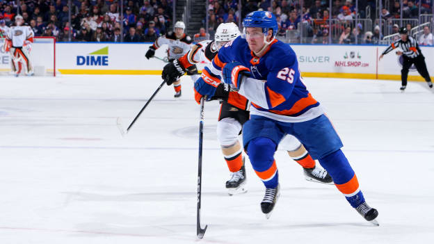 UBS Postgame Photos: Islanders 4, Ducks 3