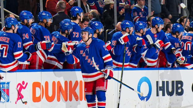 Vancouver Canucks v New York Rangers