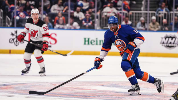 PHOTOS: Islanders 5, Devils 1