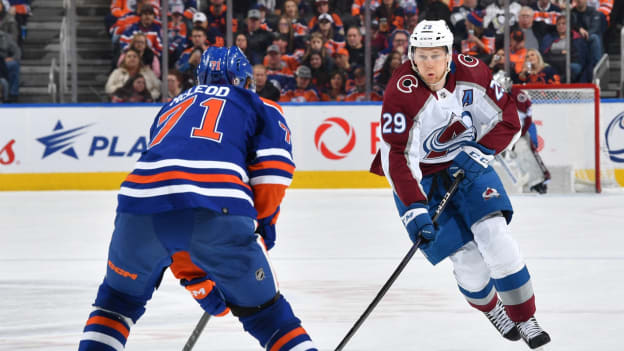 GALLERY: Oilers vs. Avalanche