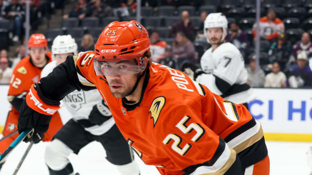 20250924_Kings_Ducks_Robinson_0202