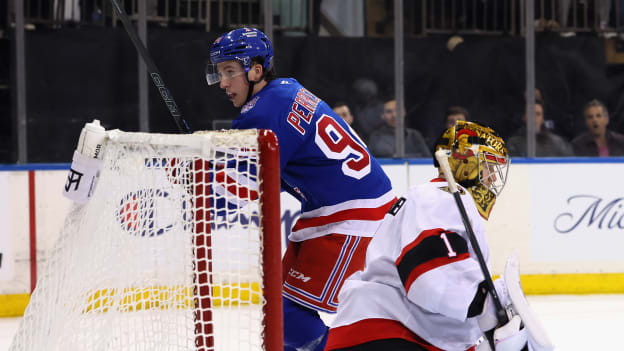Ottawa Senators v New York Rangers