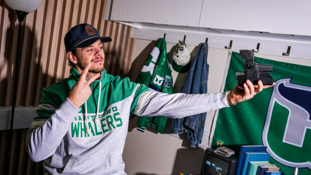 250203_Whalers_Pickup_Shoot_Kotkaniemi_JL207204