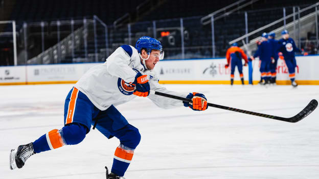 20260403_morningskate_action-11