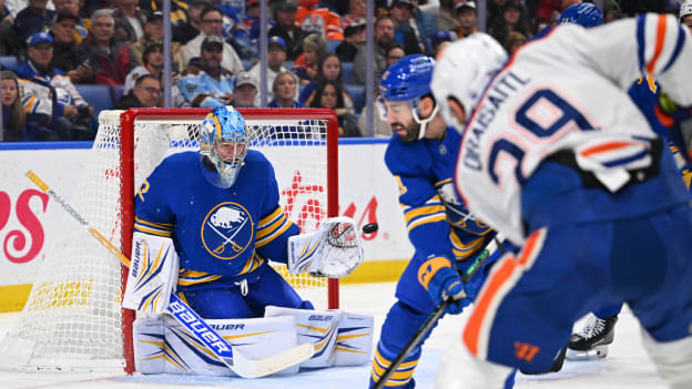 Edmonton Oilers v Buffalo Sabres