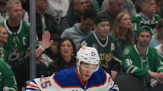 Edmonton Oilers v Dallas Stars