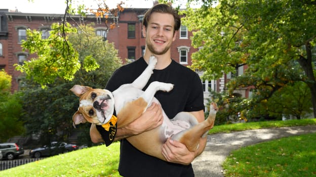 Players' Pets, pres. by PetSmart: Winnie Carlo