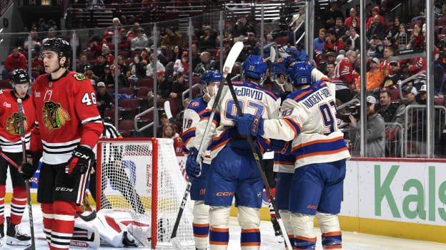Edmonton Oilers v Chicago Blackhawks