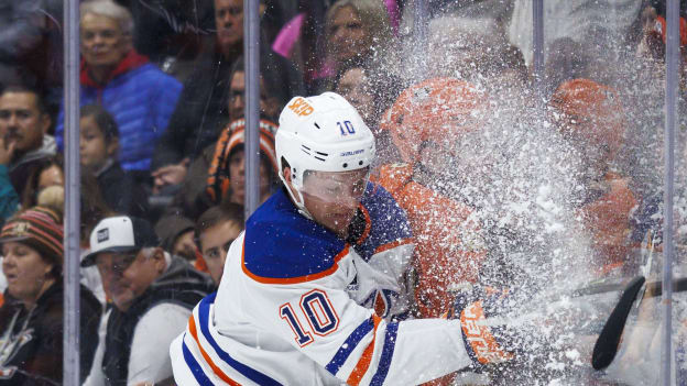 Edmonton Oilers v Anaheim Ducks