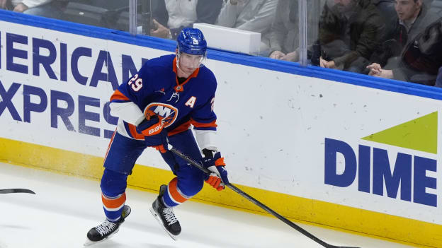 UBS Postgame Photos: Islanders 2, Golden Knights 1