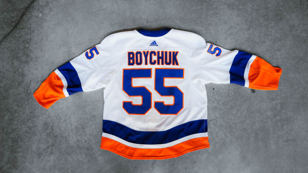 20250723_NYIAUTHENTICS_JERSEYS35