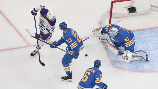 Edmonton Oilers v St. Louis Blues