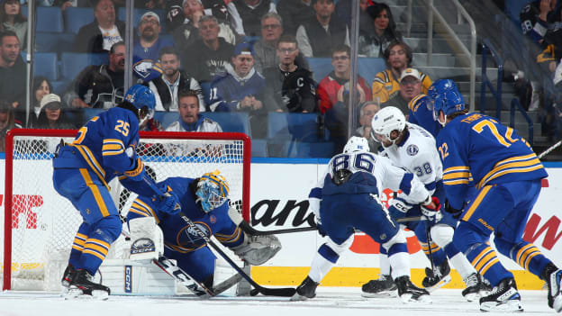 18060174_Tampa_Bay_Lightning_v_Buffalo_Sabres_Andrew_Taylor_(Greenfly)_20231018_022908