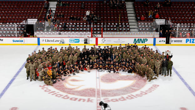 20251204_CGY_vs_MIN_FLA0282_JP