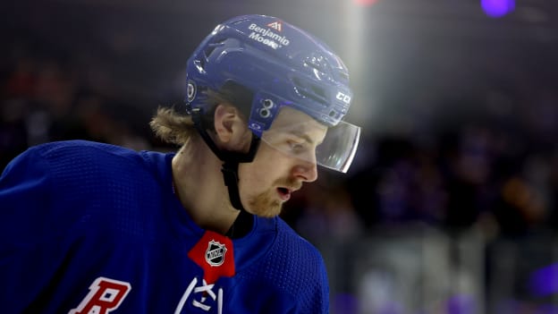 Chicago Blackhawks v New York Rangers