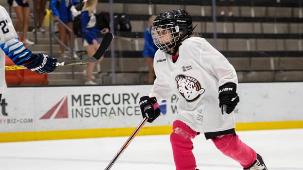 Girls Hockey Weekend