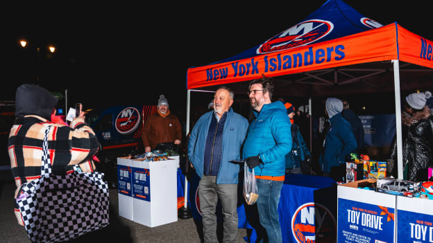 20251211_NYI_ANA_TOY-22